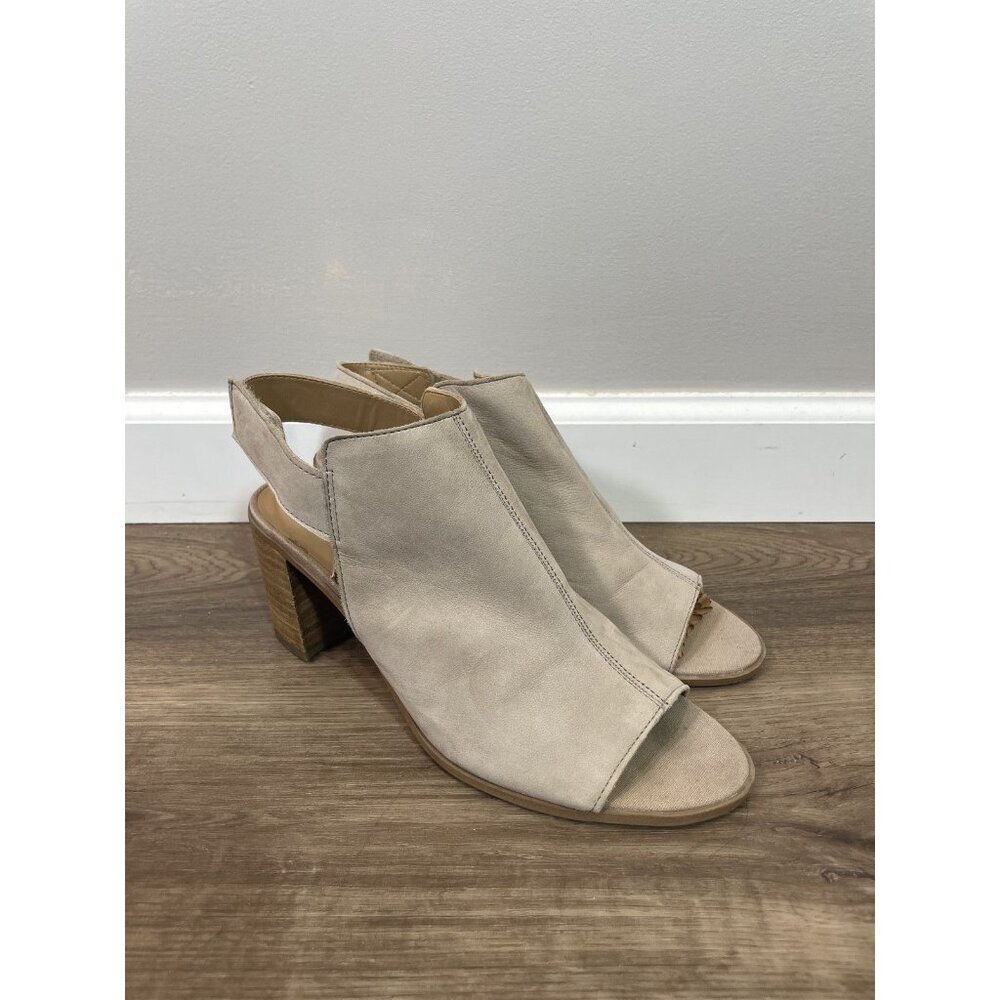 Franco Sarto Womens Beige Leather Ankle Strap Heels Size 7.5 Helix Minimalist